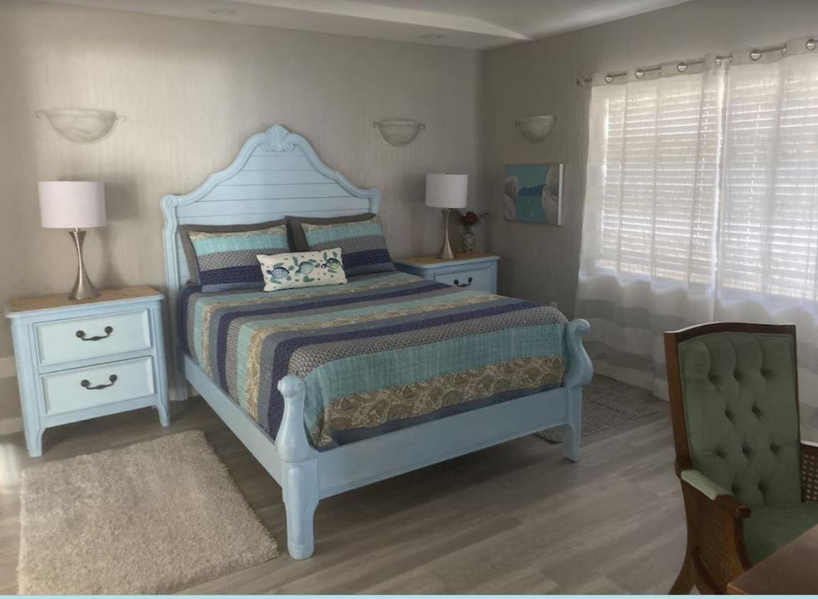 Pool/Waterfront Home 5 Min Walk To Siesta Key Village And Beach Buitenkant foto